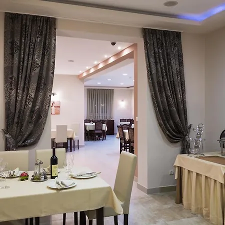 Hotel Garni Semlin 3*