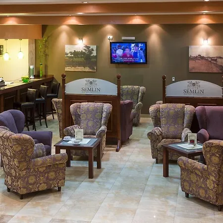 Garni Hotel Semlin B&B 3* Βελιγράδι