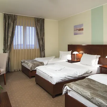 Garni Hotel Semlin B&B 3*