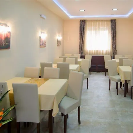 Garni Hotel Semlin B&B Βελιγράδι